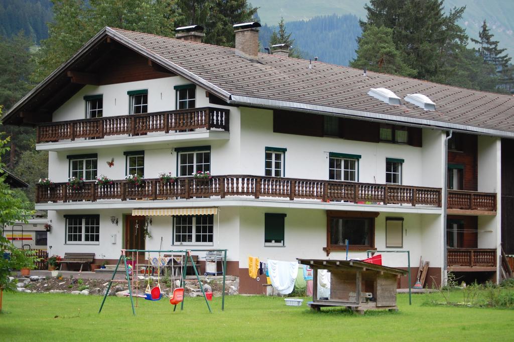 Апартаменты Haus Waldrast Эльбигенальп Номер фото